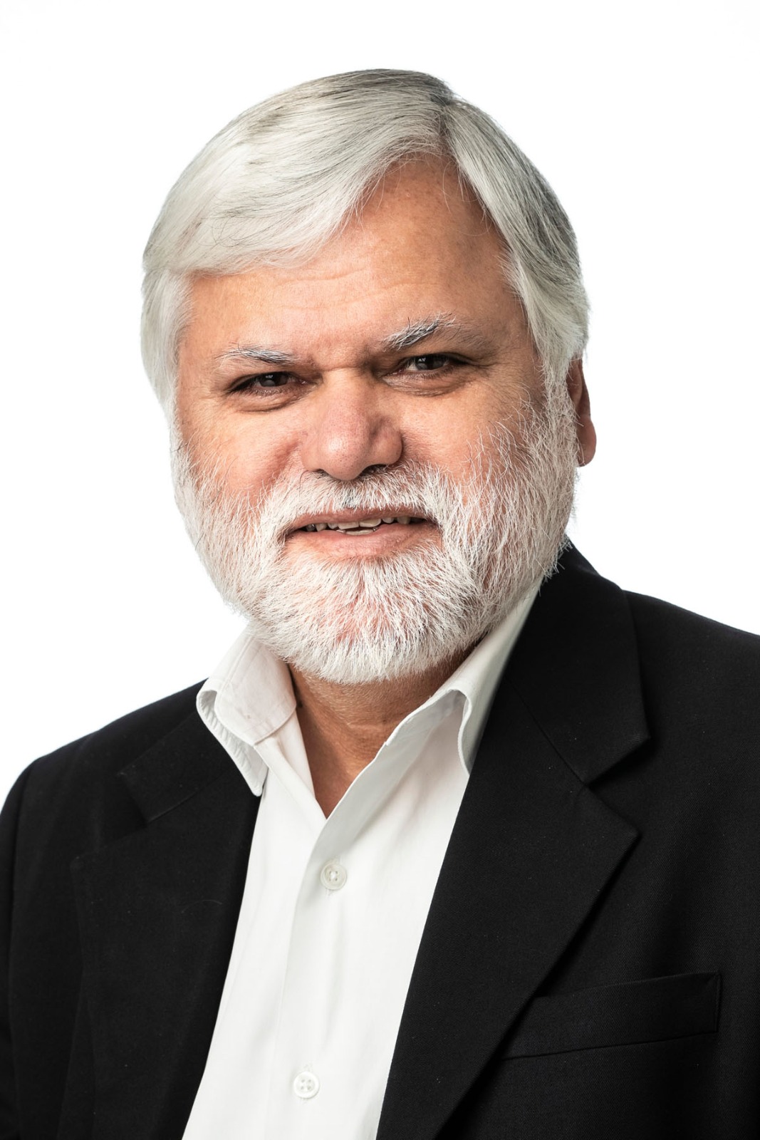 Dr. Pradeep Taneja